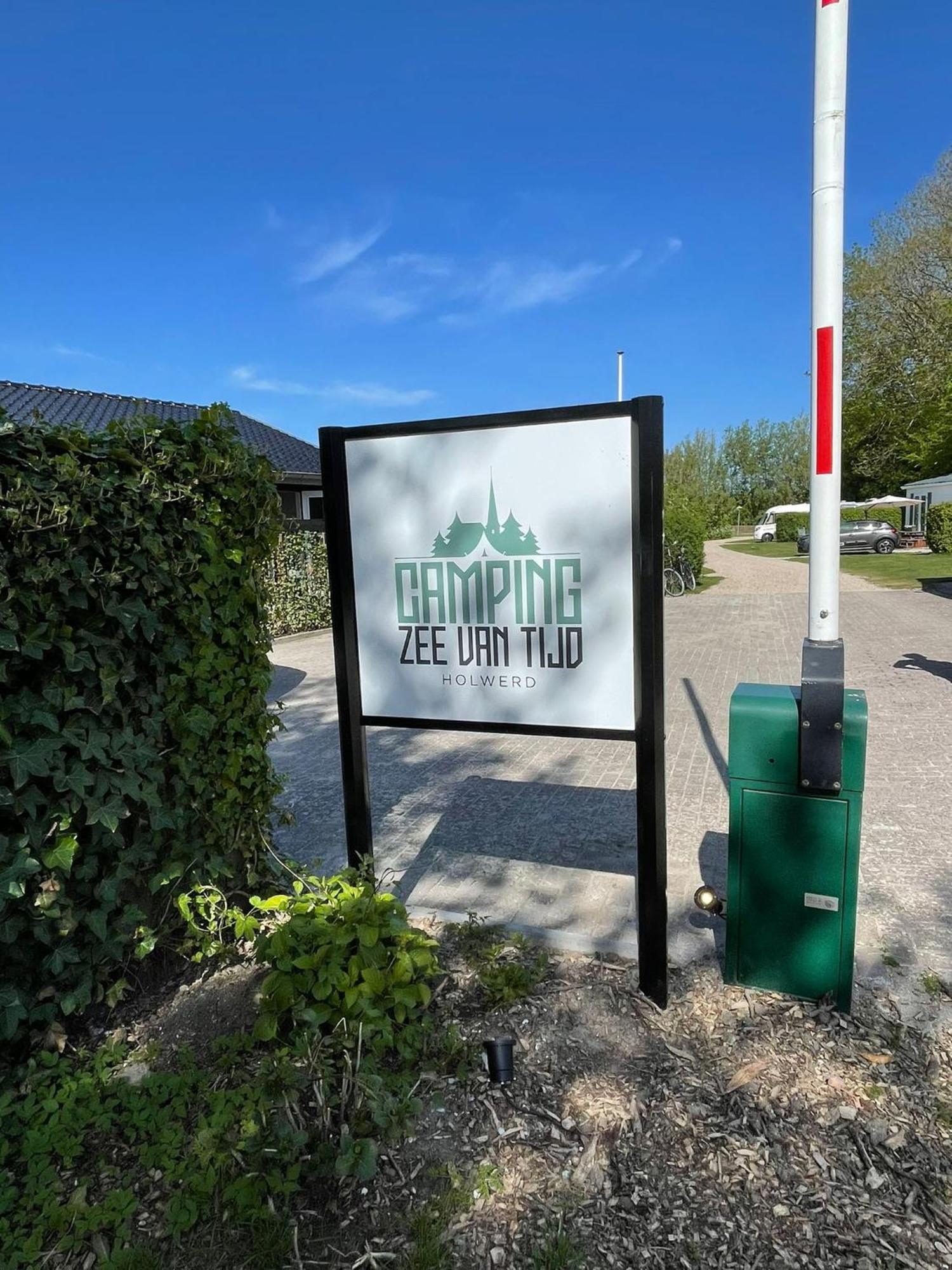 Camping Zee Van Tijd Holwerd Exterior photo